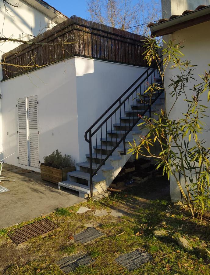 Chambres D'Elisa Saint-Morillon Exterior foto